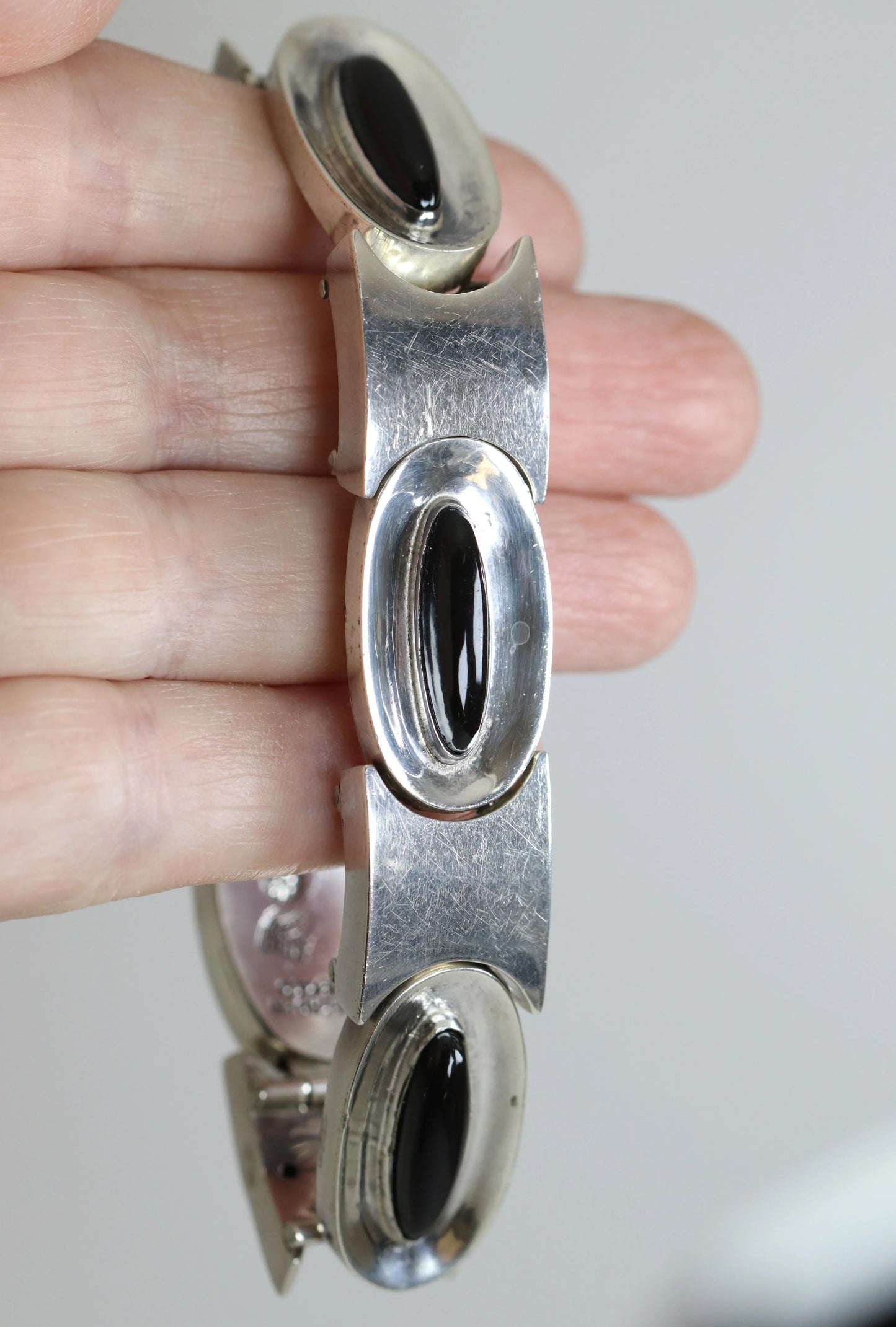 Vintage Antonio Pineda Taxco Silver Mexican Jewelry | Modernist Oval Onyx Panel Bracelet - Carmel Fine Silver Jewelry