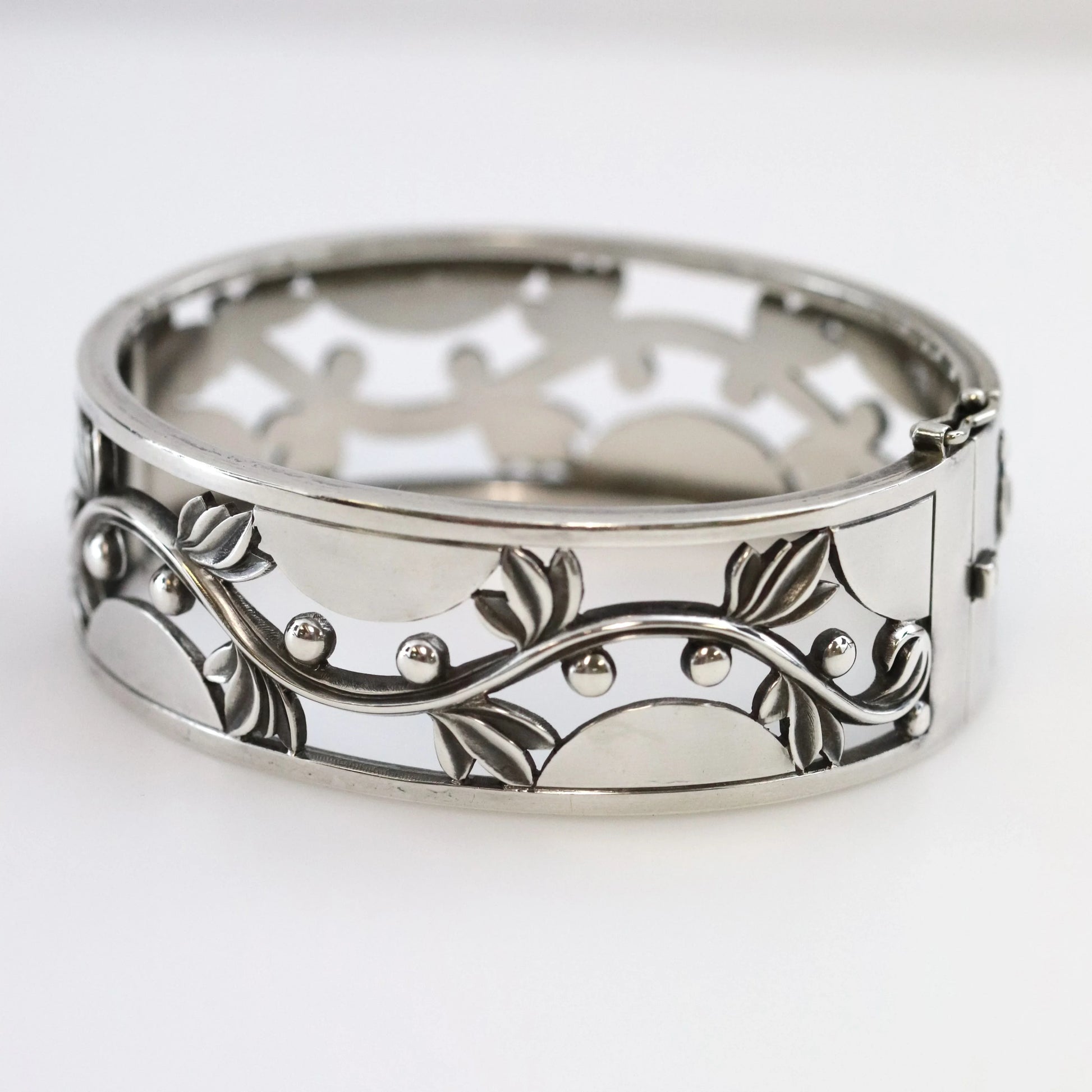 Vintage Georg Jensen Jewelry | Harald Nielsen Vine and Berry Hinged Bangle 66 - Carmel Fine Silver Jewelry