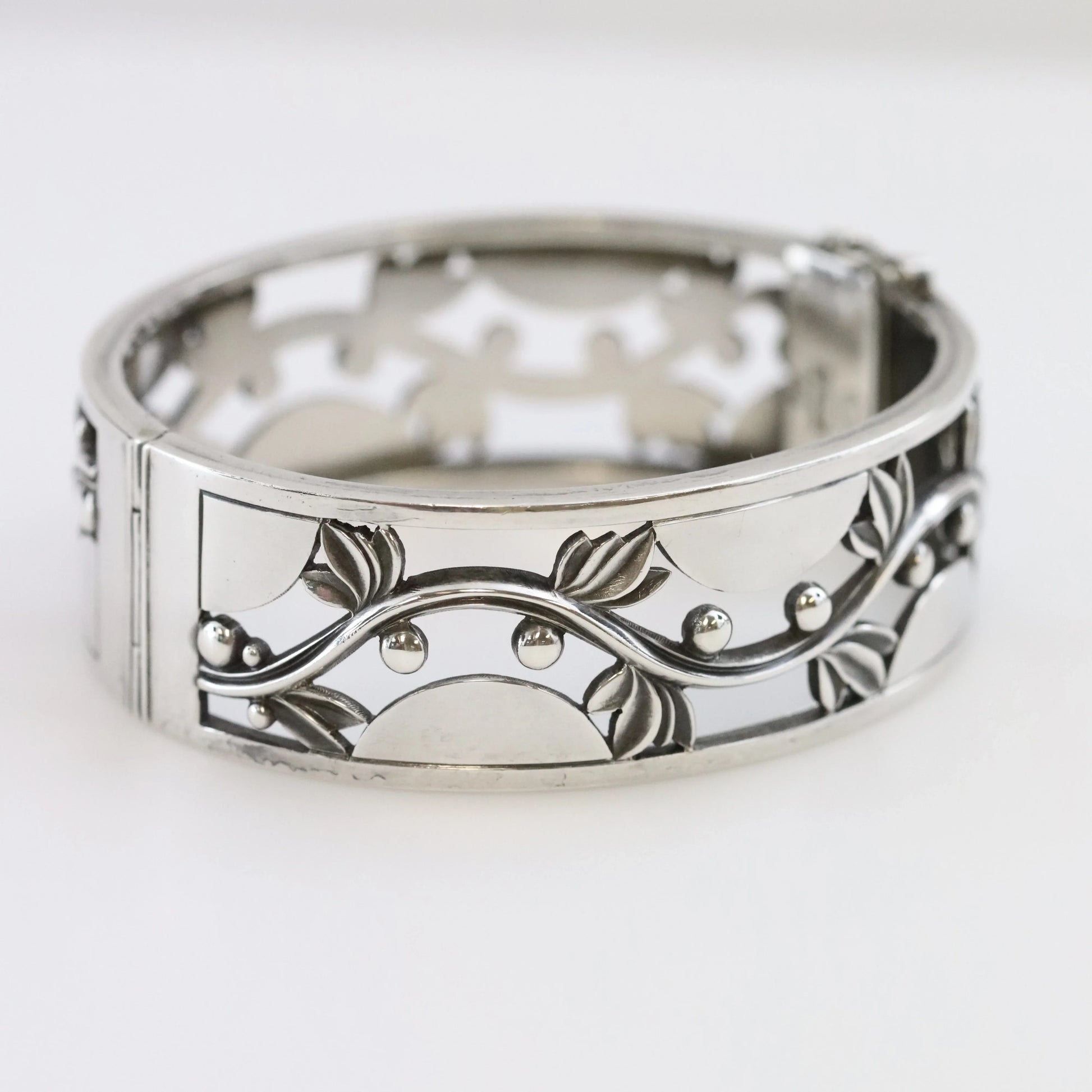 Vintage Georg Jensen Jewelry | Harald Nielsen Vine and Berry Hinged Bangle 66 - Carmel Fine Silver Jewelry