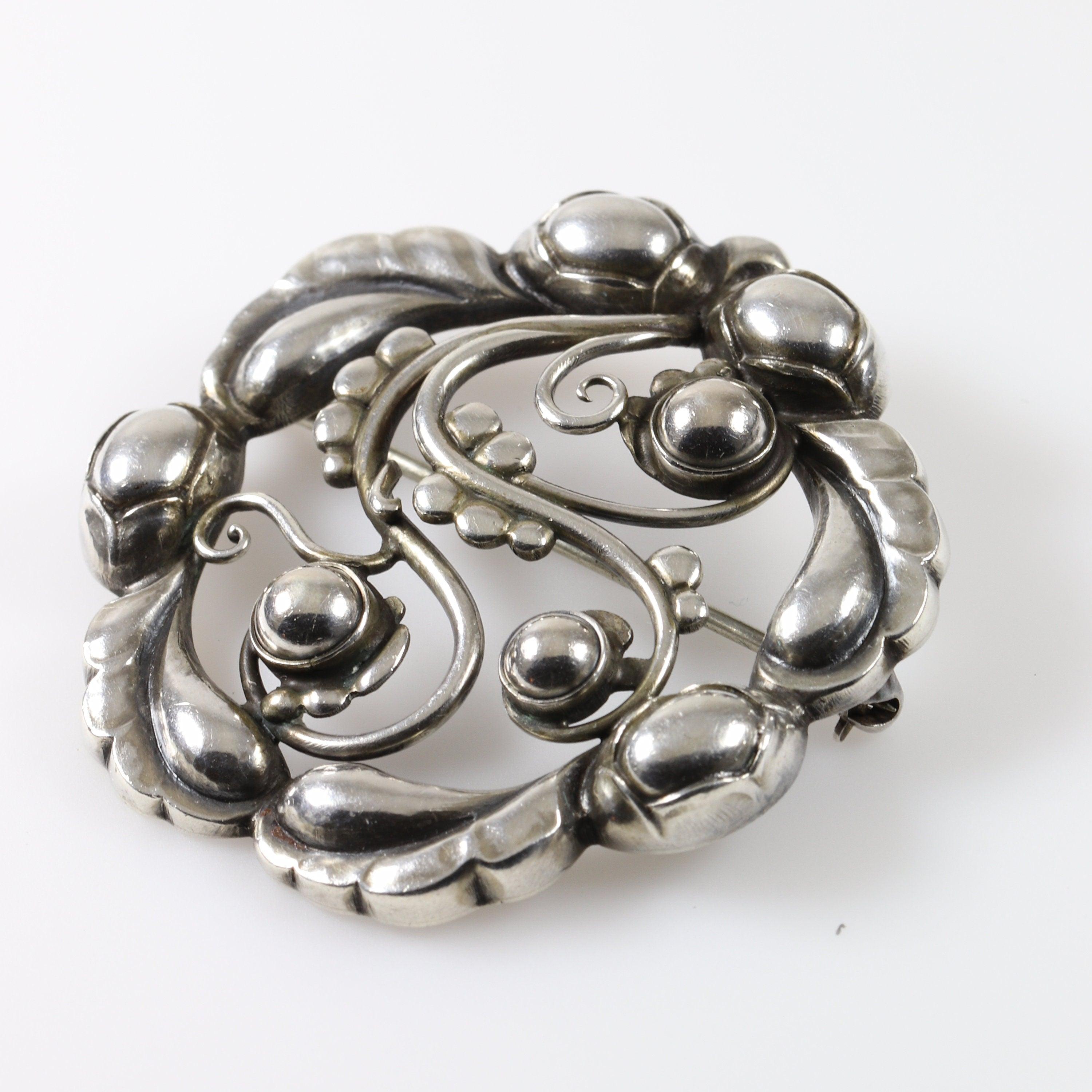 Old Silver Jewerly fashion Brooch