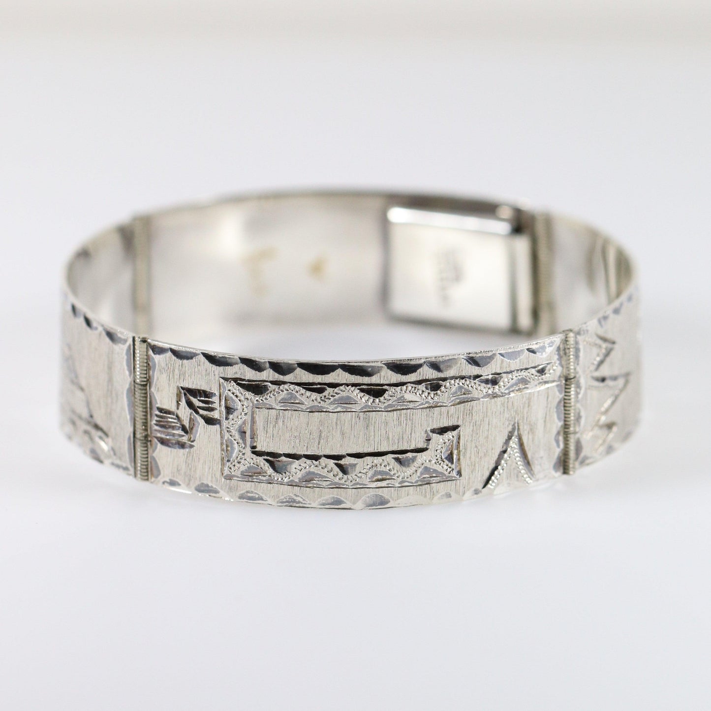 Vintage Handcrafted Silver Jewelry | Etched Sterling Silver Bangle - Carmel Fine Silver Jewelry