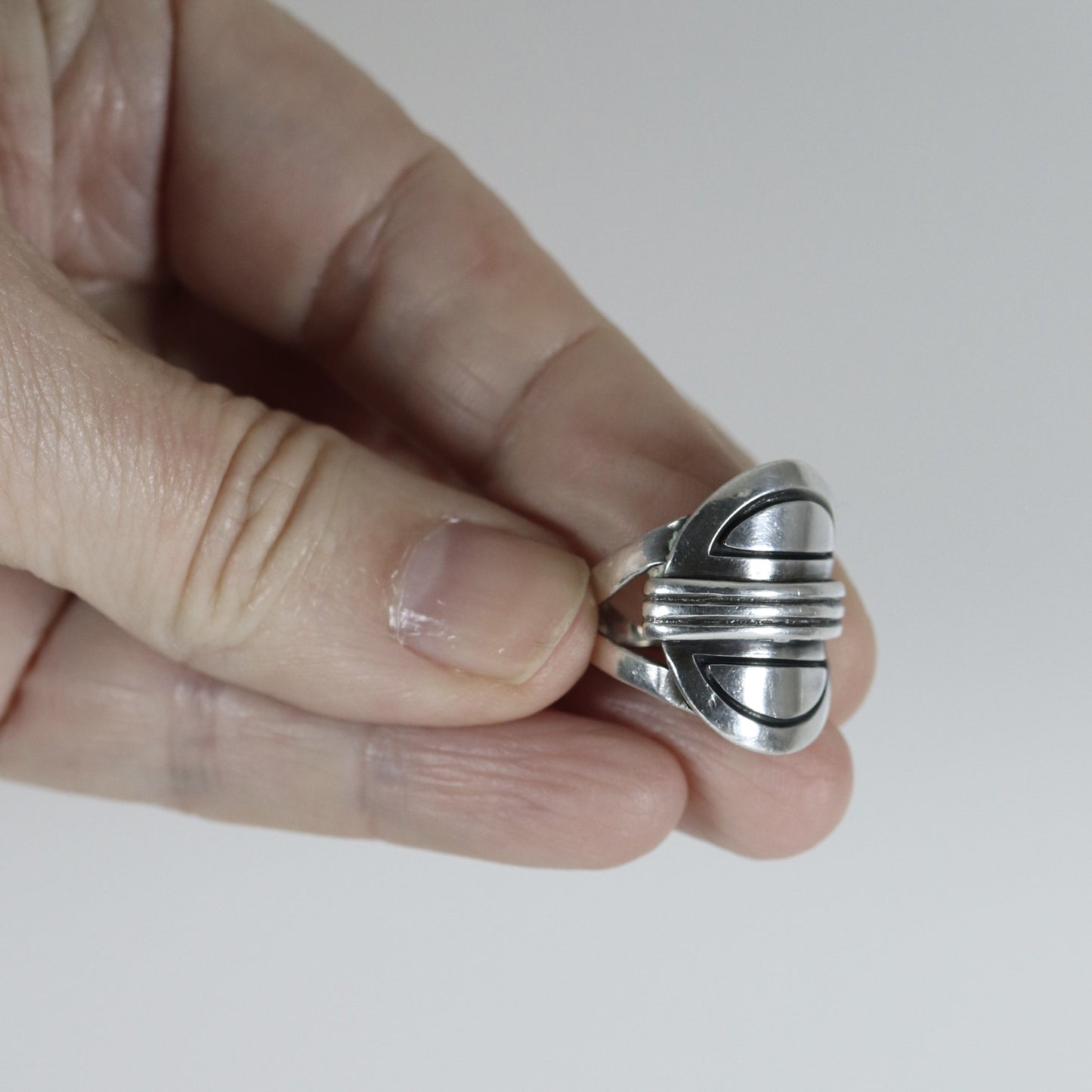 Vintage Hector Aguilar Jewelry | Modernist Sterling Silver Ring Mexico - Carmel FSJ