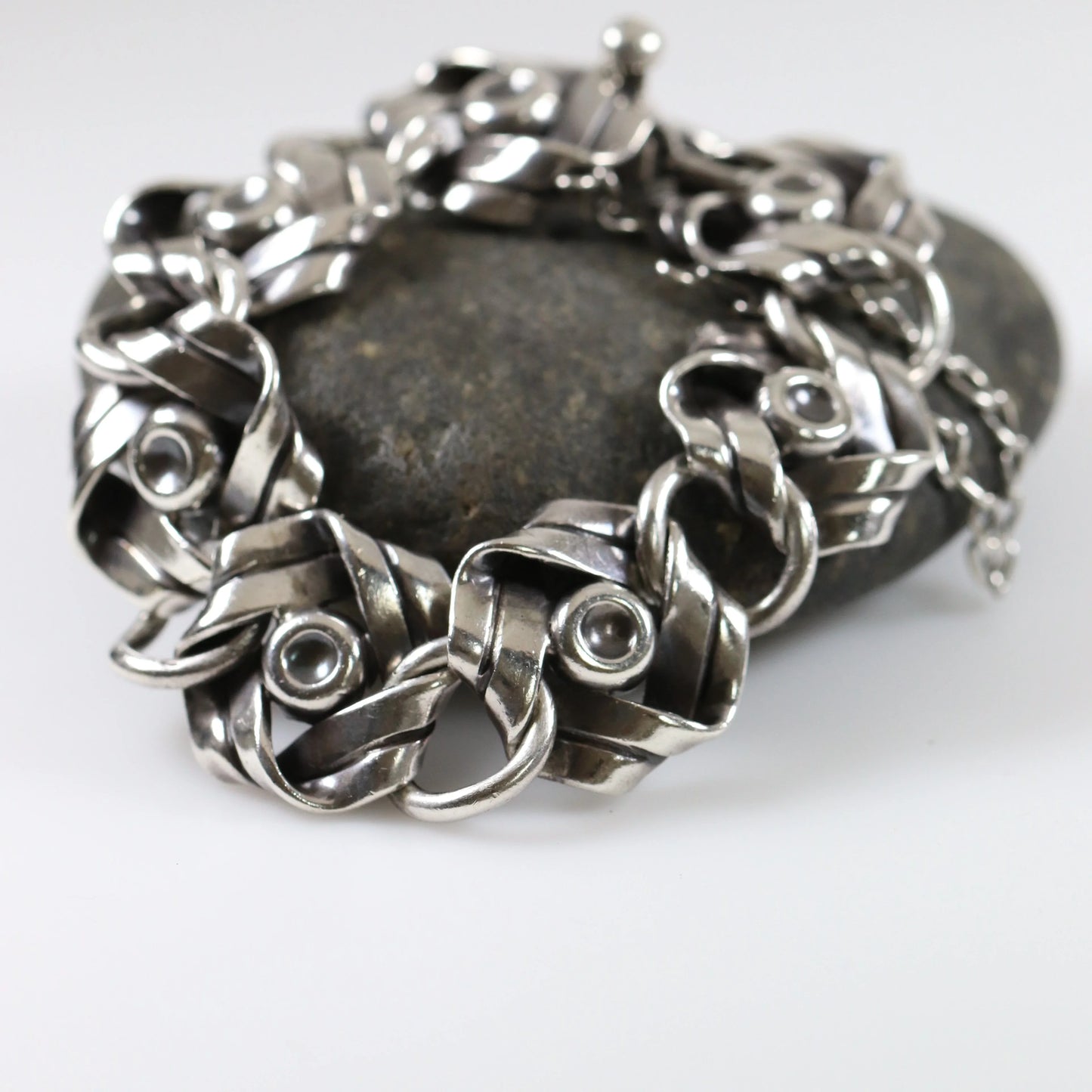 Vintage Hector Aguilar Jewelry | Ribbon Panel 940 Sterling Silver Link Bracelet Mexico - Carmel Fine Silver Jewelry