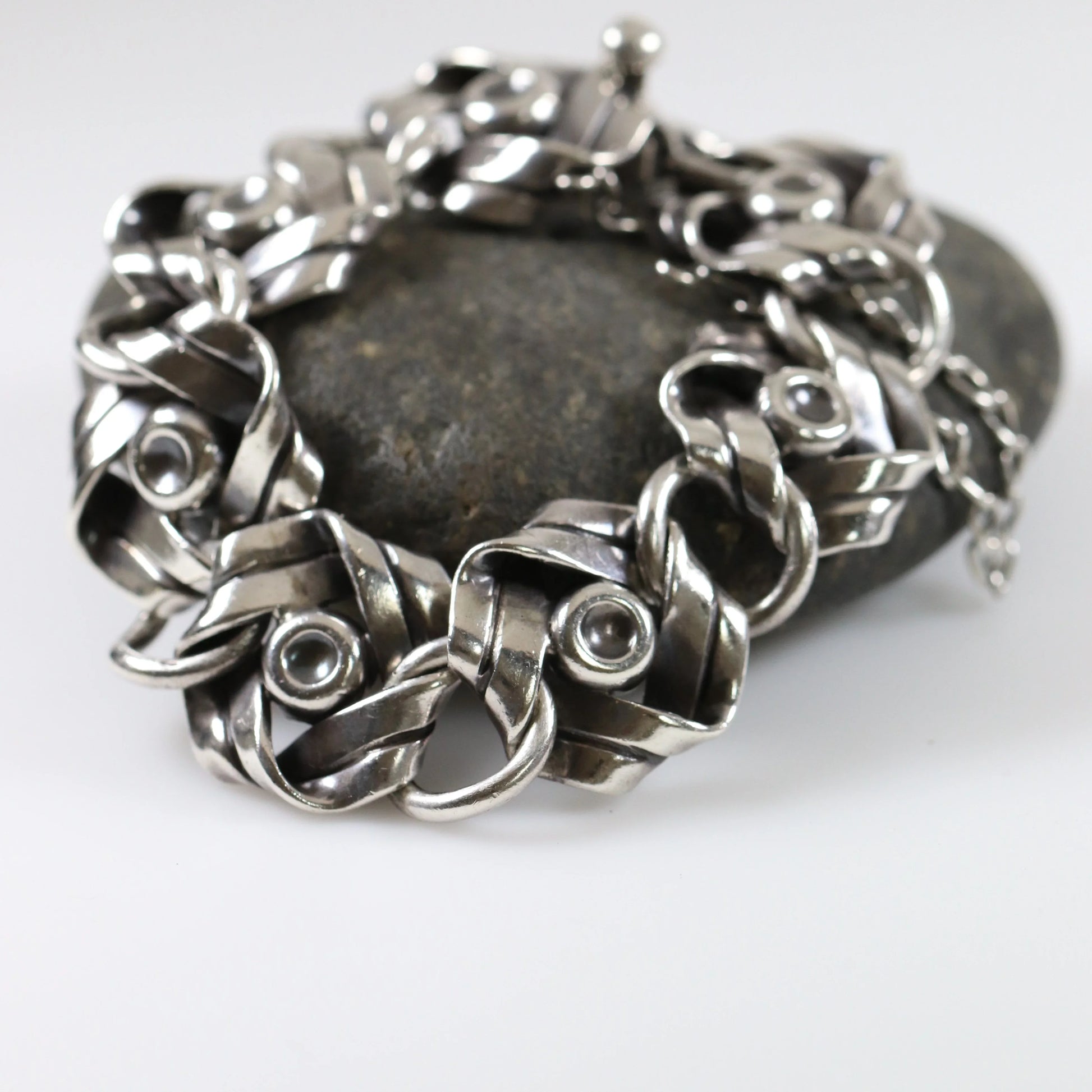 Vintage Hector Aguilar Jewelry | Ribbon Panel 940 Sterling Silver Link Bracelet Mexico - Carmel Fine Silver Jewelry