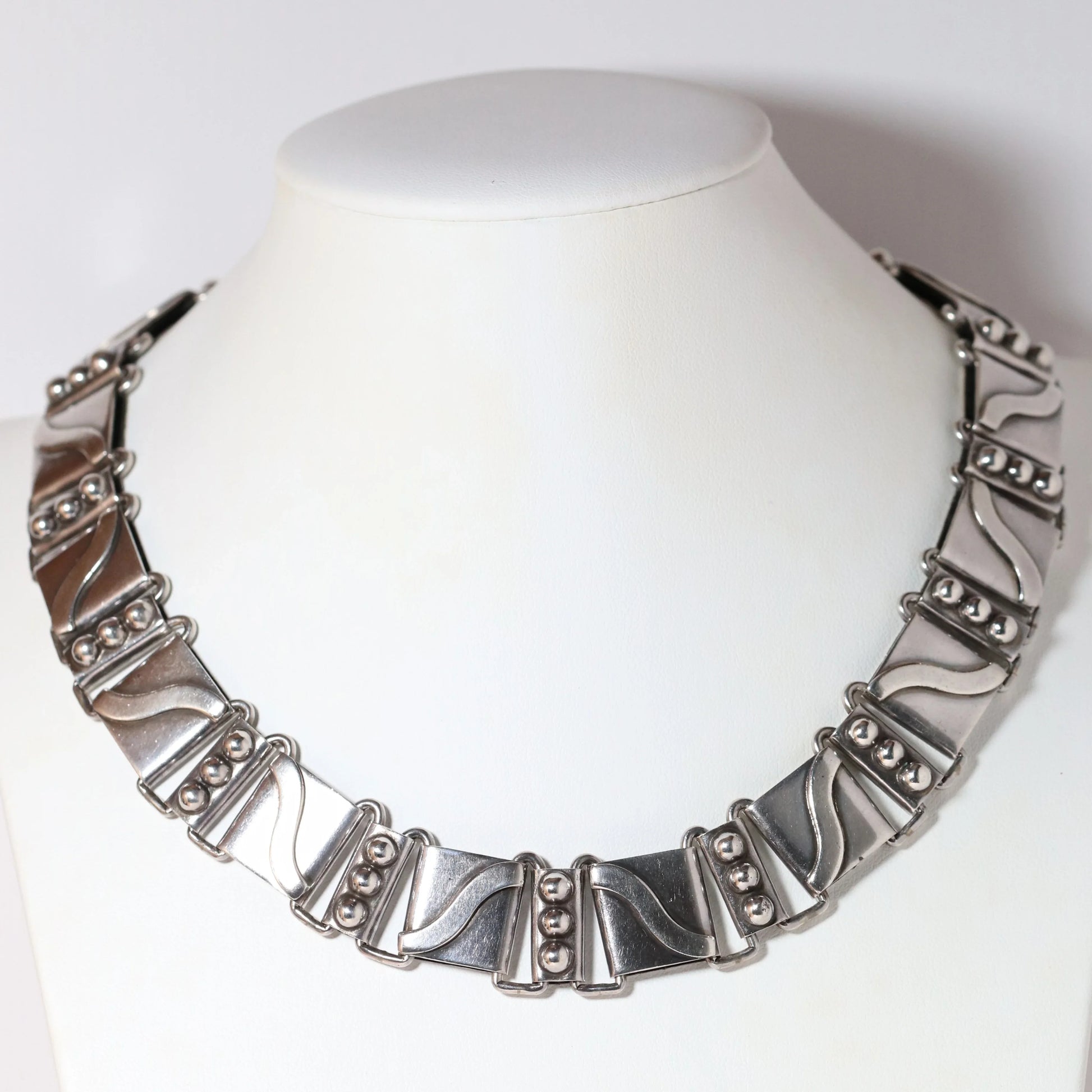 Vintage Hector Aguilar Taxco Jewelry | Bead and Swoosh Panel Link Necklace - Carmel Fine Silver Jewelry