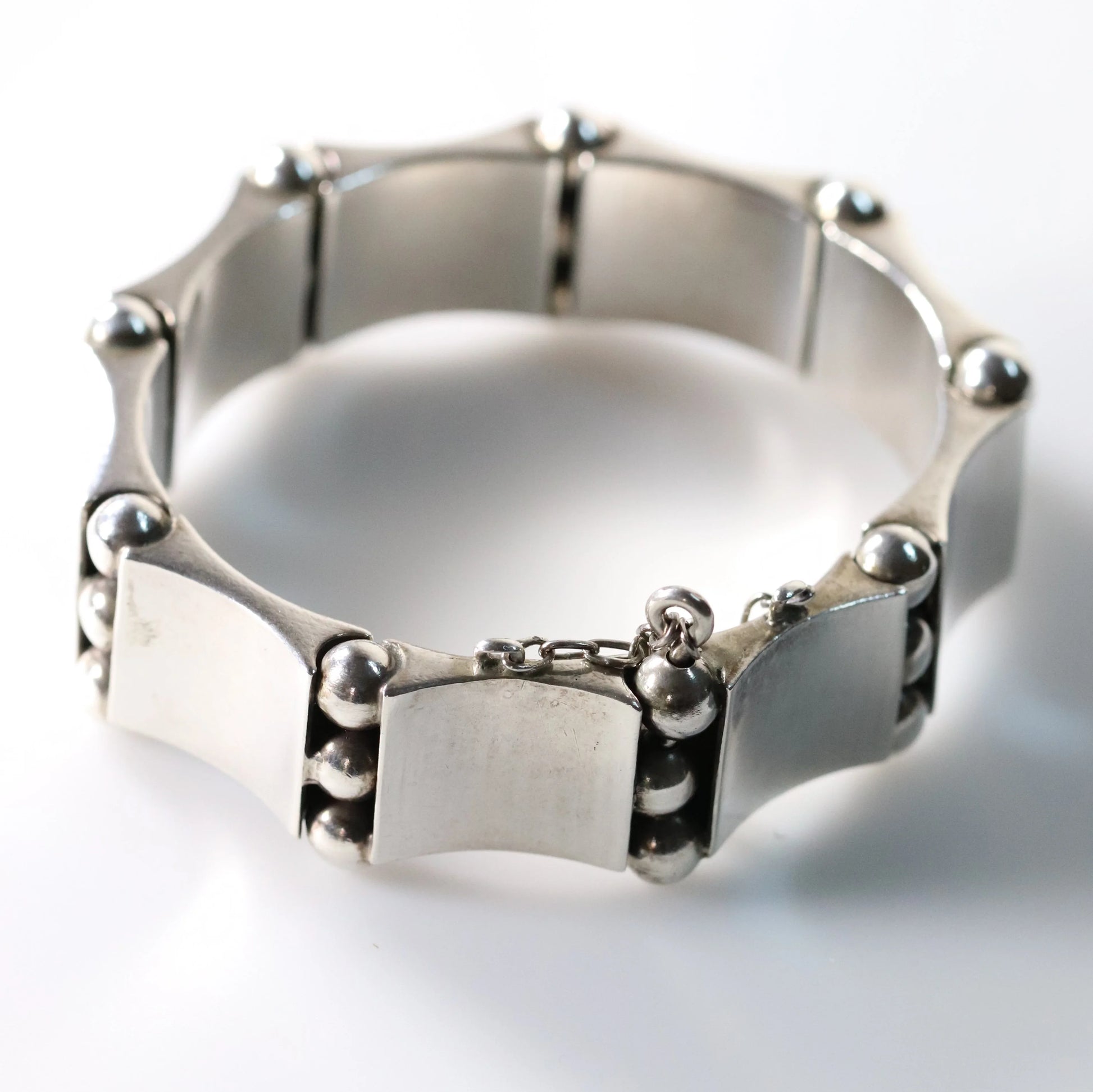 Vintage Hector Aguilar Taxco Jewelry | Concave Panel and Ball Handcrafted Bracelet Mexico - Carmel Fine Silver Jewelry