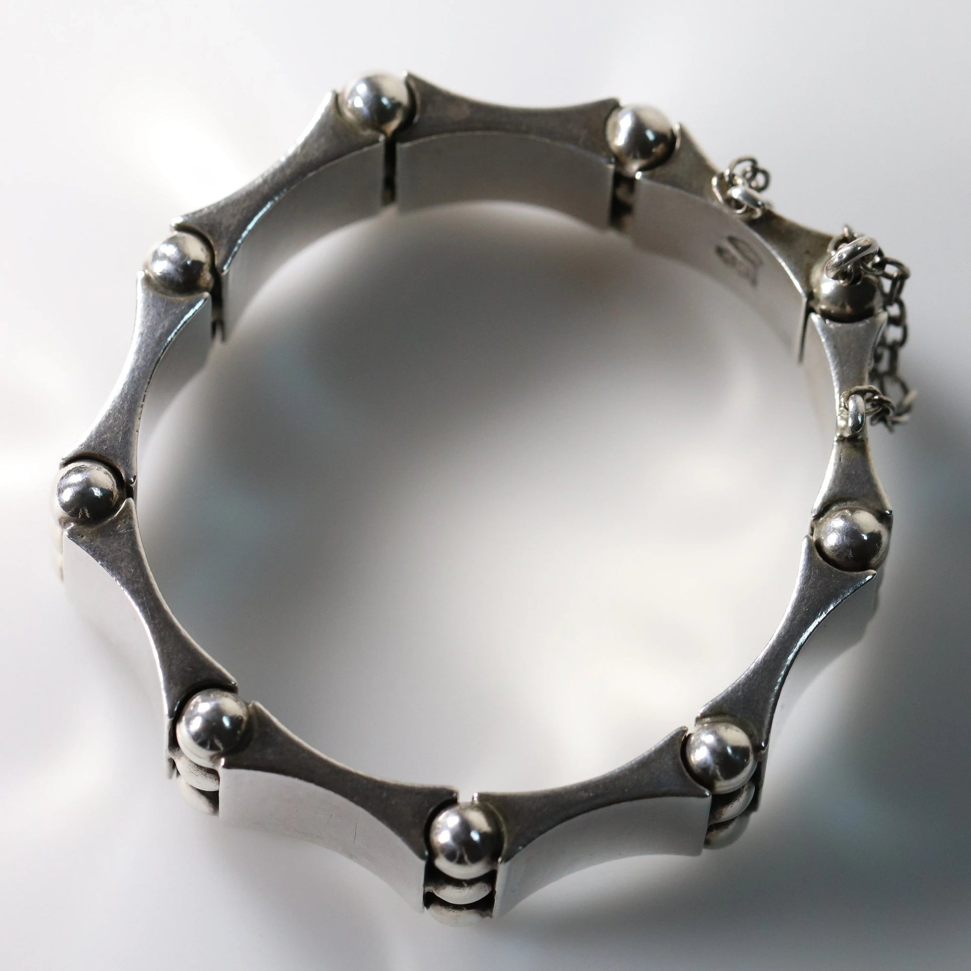 Vintage Hector Aguilar Taxco Jewelry | Concave Panel and Ball Handcrafted Bracelet Mexico - Carmel Fine Silver Jewelry