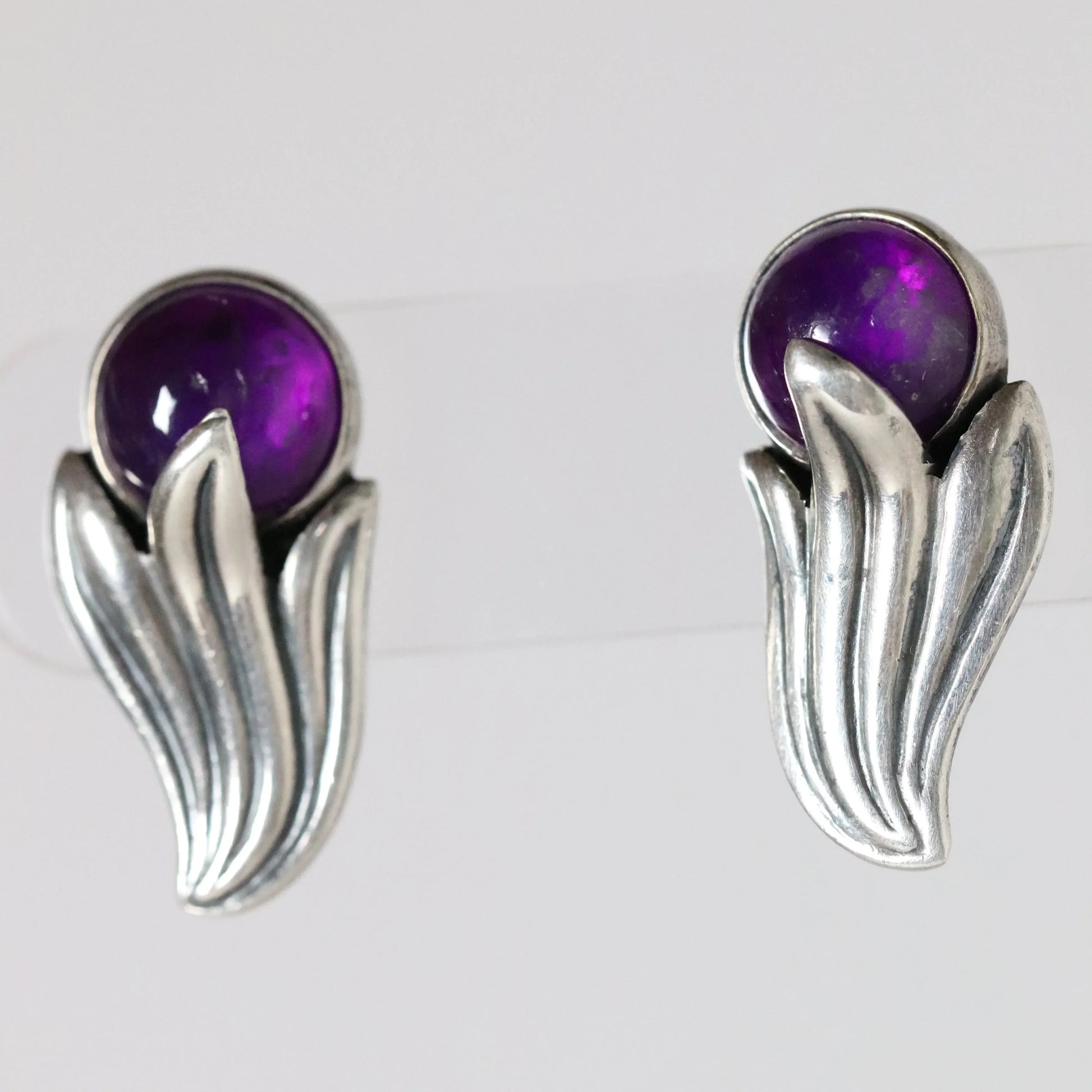 Vintage Los Castillo Taxco Silver Mexican Jewelry | Amethyst Bell Flower Screwback Earrings - Carmel Fine Silver Jewelry