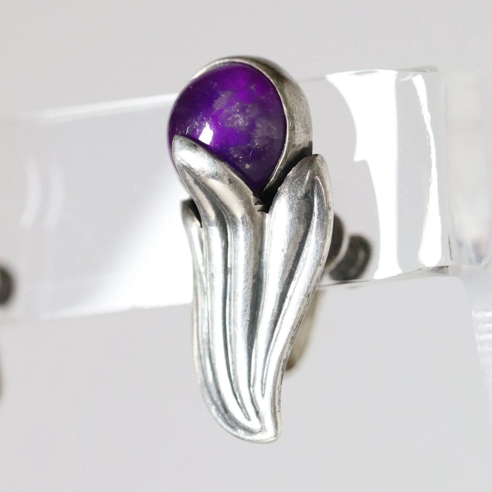 Vintage Los Castillo Taxco Silver Mexican Jewelry | Amethyst Bell Flower Screwback Earrings - Carmel Fine Silver Jewelry