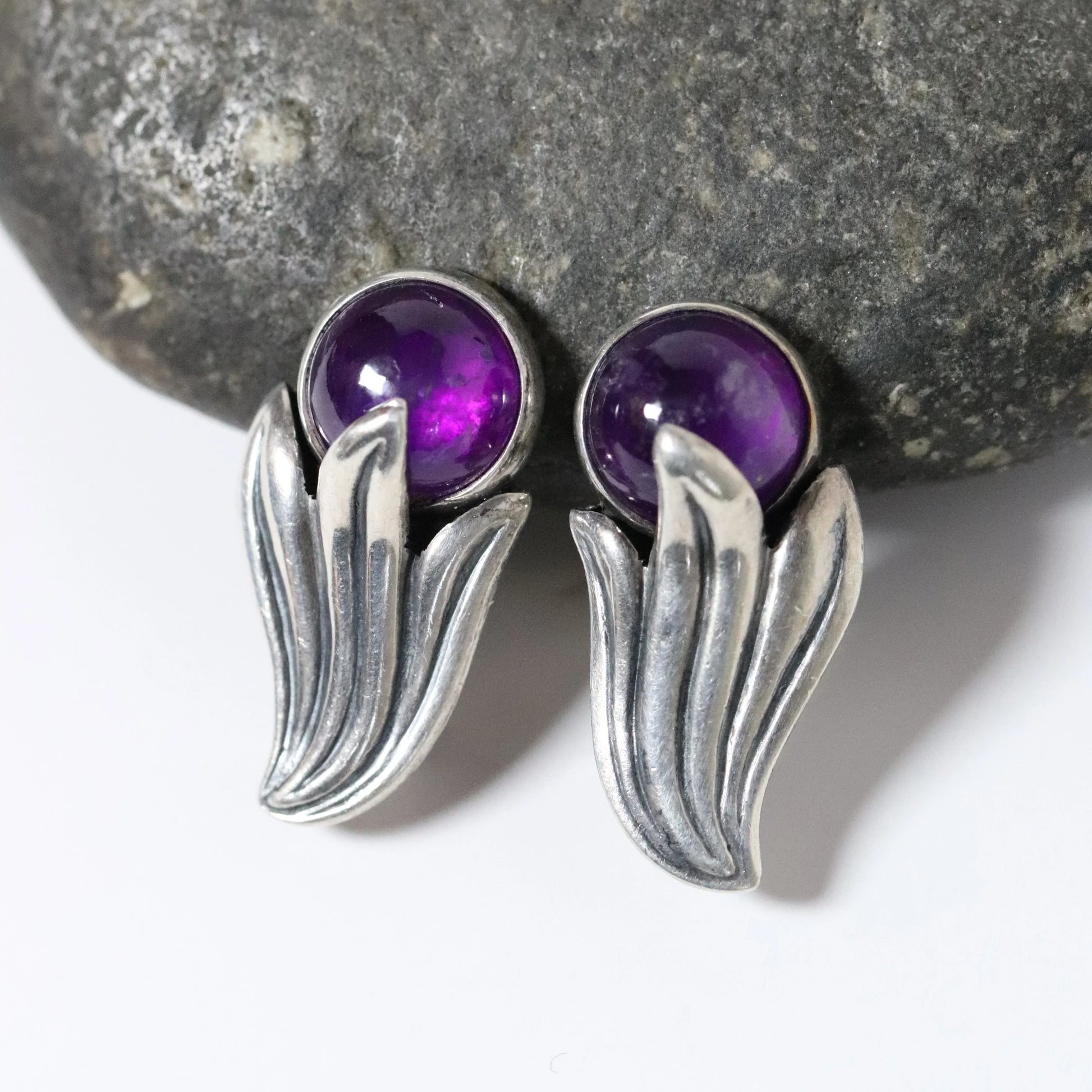 Vintage Los Castillo Taxco Silver Mexican Jewelry | Amethyst Bell Flower Screwback Earrings - Carmel Fine Silver Jewelry