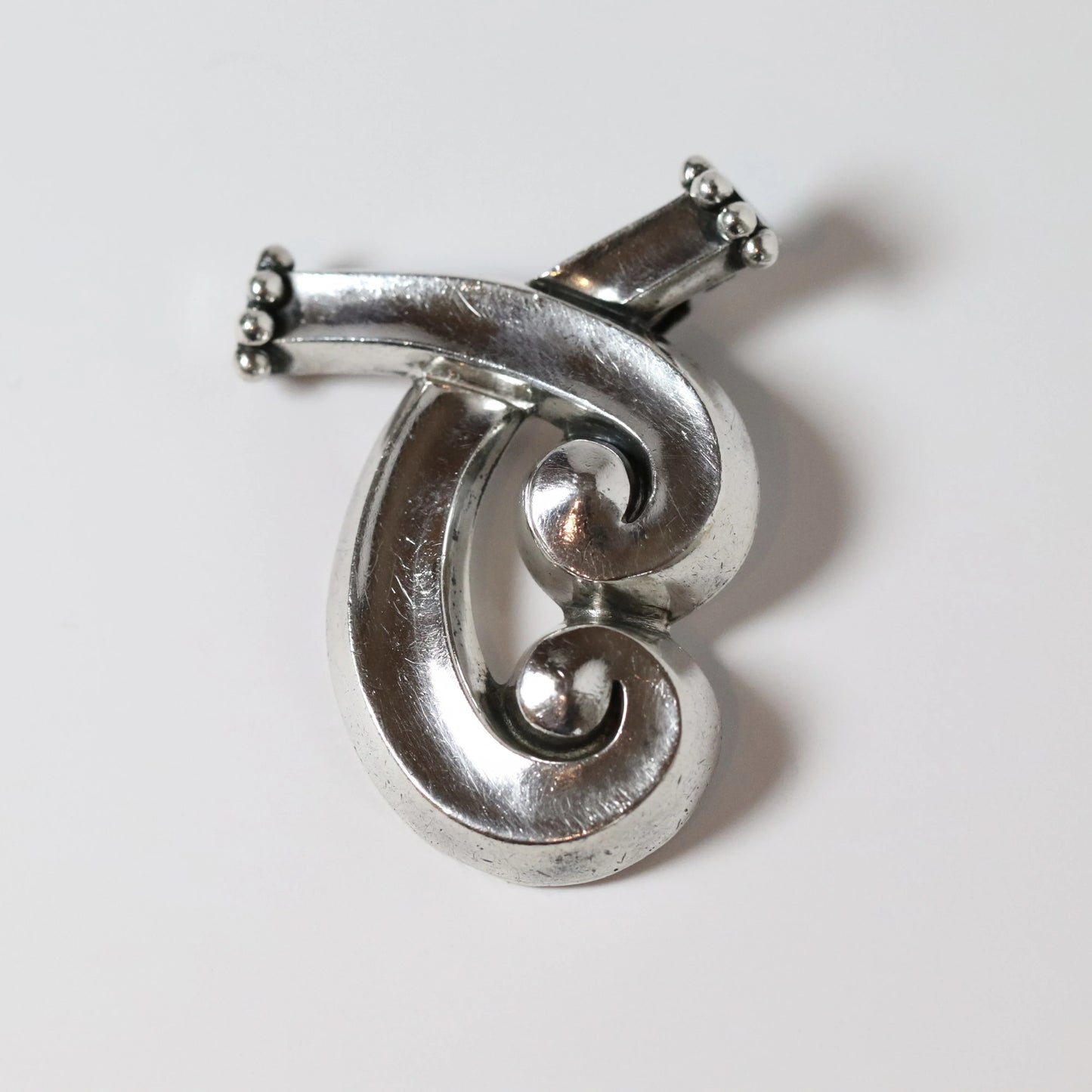 Vintage Margot de Taxco Jewelry | Swirl and Bead Trim Brooch Mexico - Carmel Fine Silver Jewelry