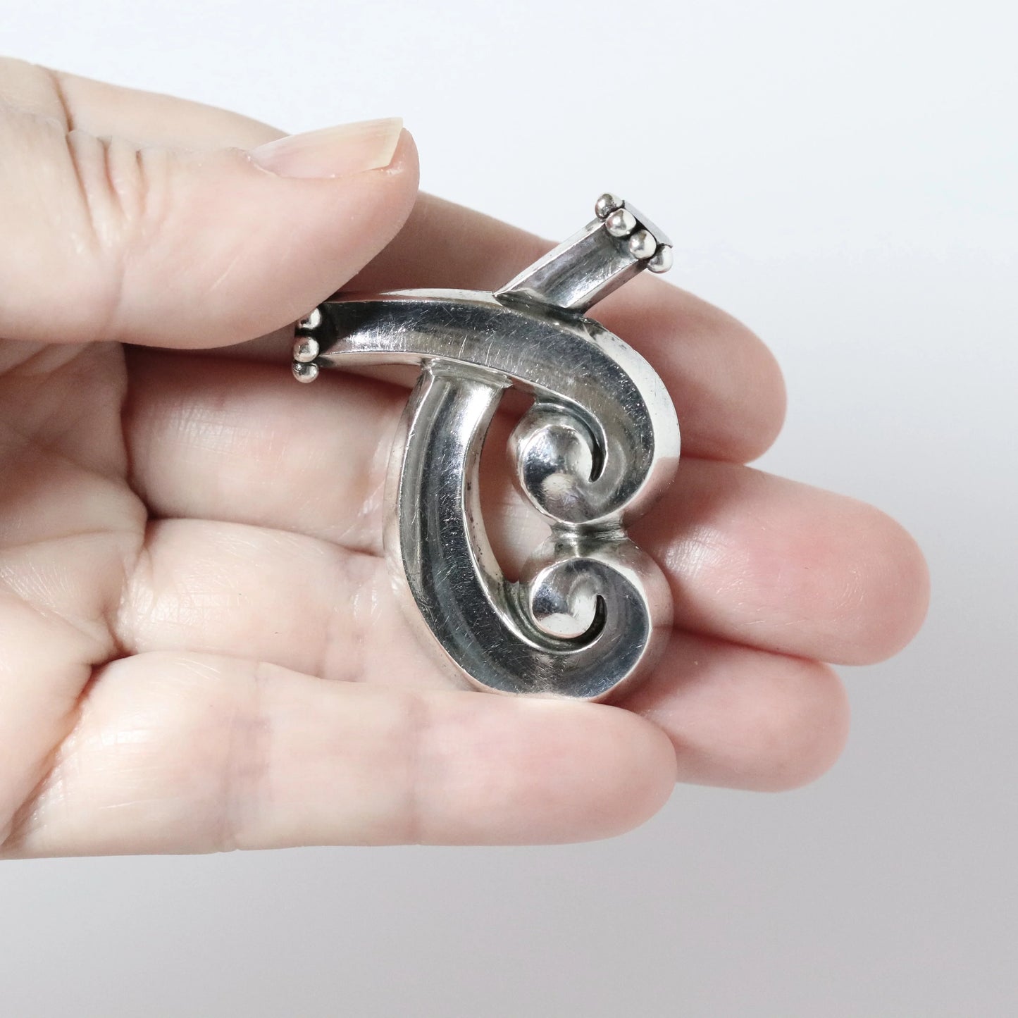 Vintage Margot de Taxco Jewelry | Swirl and Bead Trim Brooch Mexico - Carmel Fine Silver Jewelry