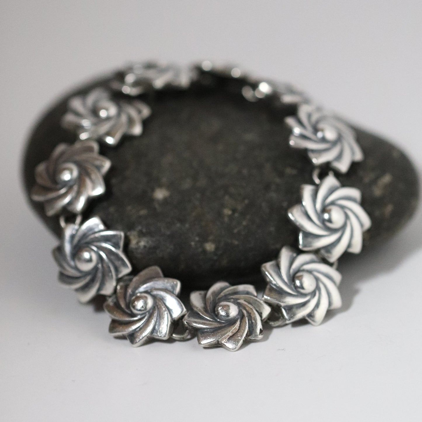 Vintage Mexican Artisan Jewelry | Floral Link Sterling Silver Bracelet Mexico - Carmel Fine Silver Jewelry