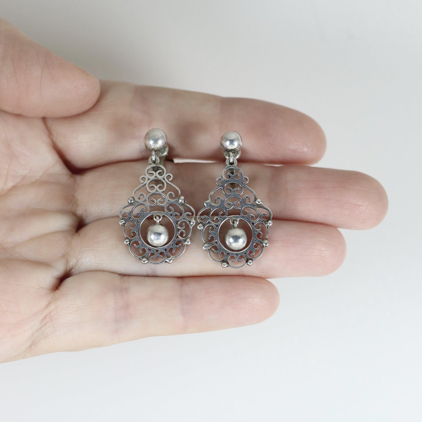 Vintage Modernist Silver Jewelry | Silver Ball and Lace Screwback Earrings - Carmel Fine Silver Jewelry