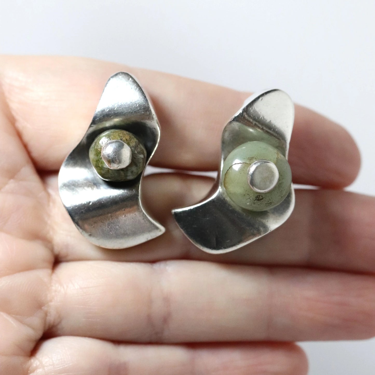 Vintage Salvador Teran Jewelry | Chunky Abstract Cufflinks with Green Stone Taxco Mexico - Carmel Fine Silver Jewelry