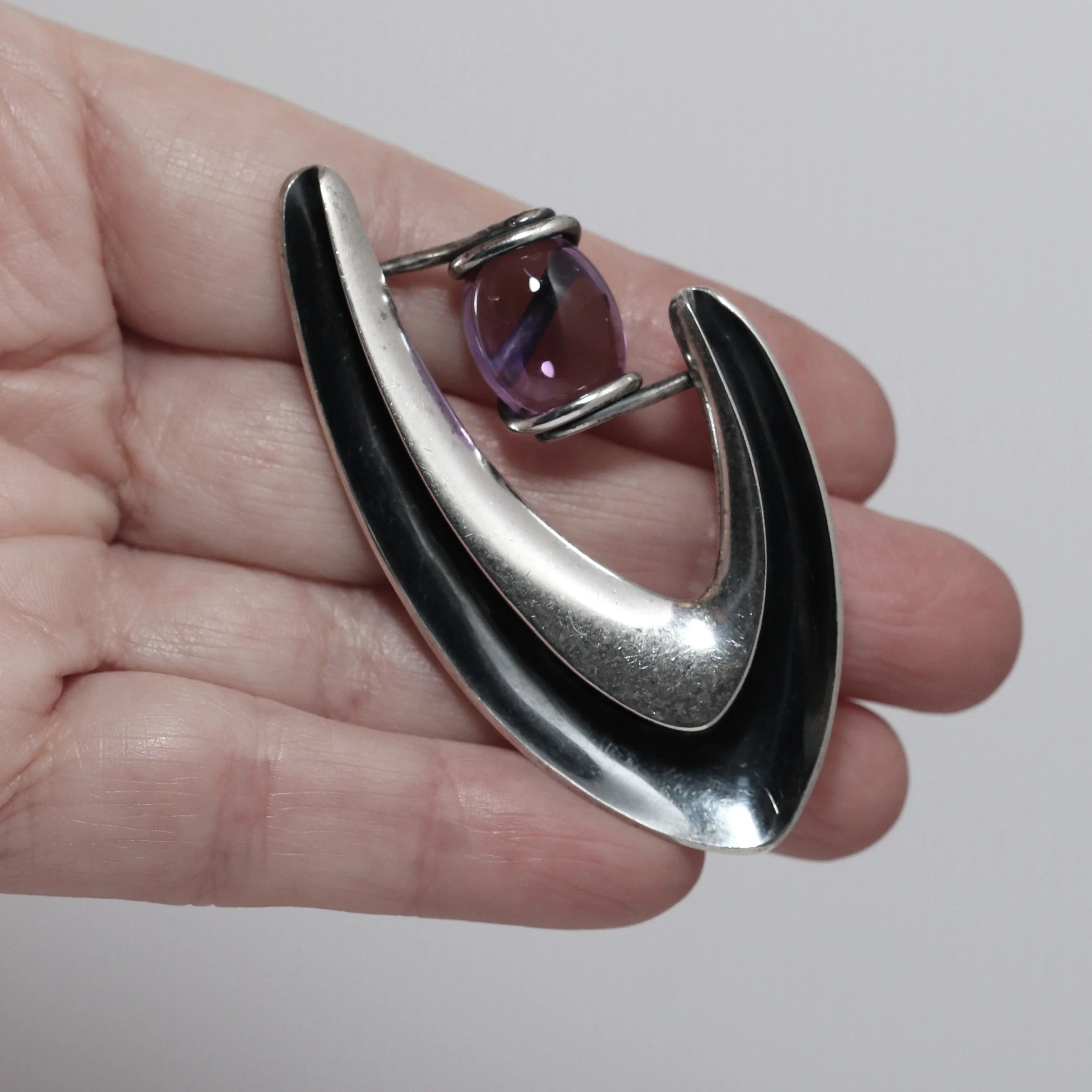 Vintage Sigi Pineda Taxco Jewelry | Swoosh Amethyst Brooch