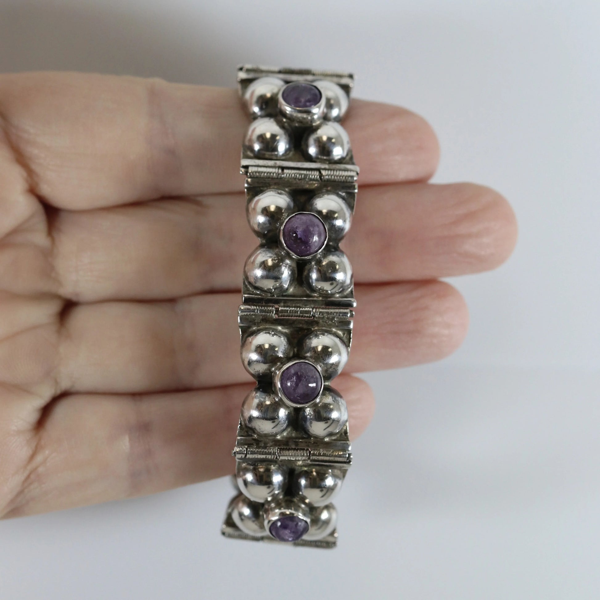 Vintage Silver Mexican Jewelry | Mid-Century Floral Amethyst Bracelet - Carmel Fine Silver Jewelry