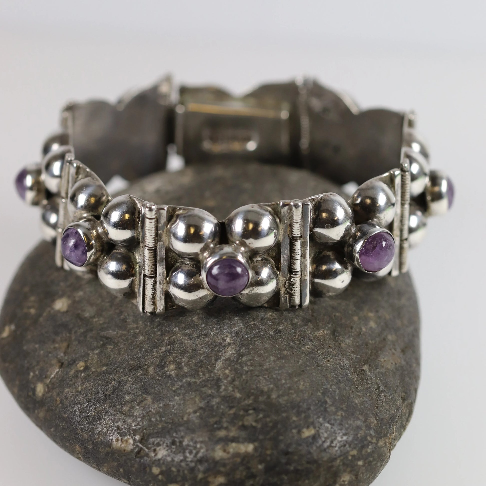 Vintage Silver Mexican Jewelry | Mid-Century Floral Amethyst Bracelet - Carmel Fine Silver Jewelry