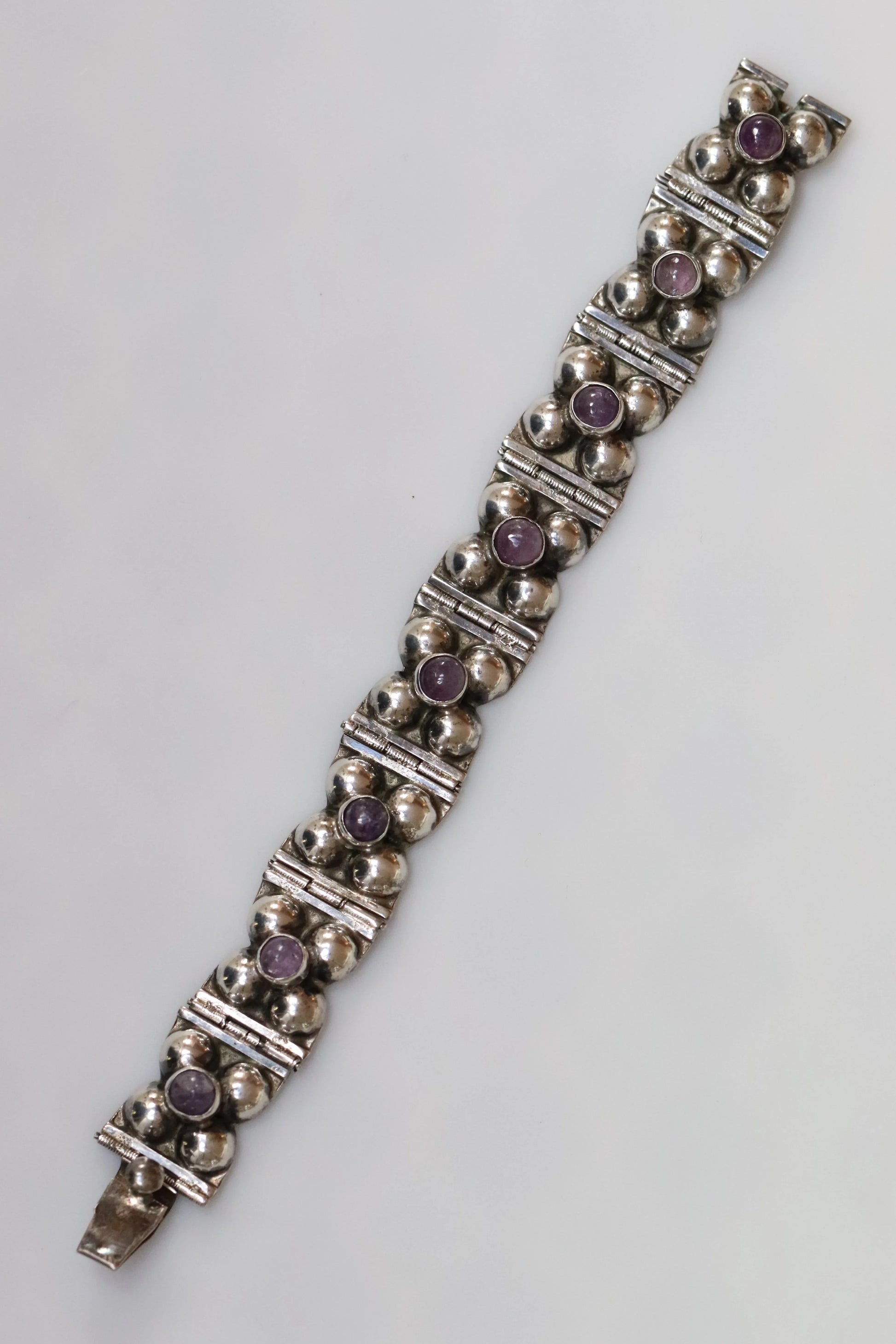 Vintage Silver Mexican Jewelry | Mid-Century Floral Amethyst Bracelet - Carmel Fine Silver Jewelry
