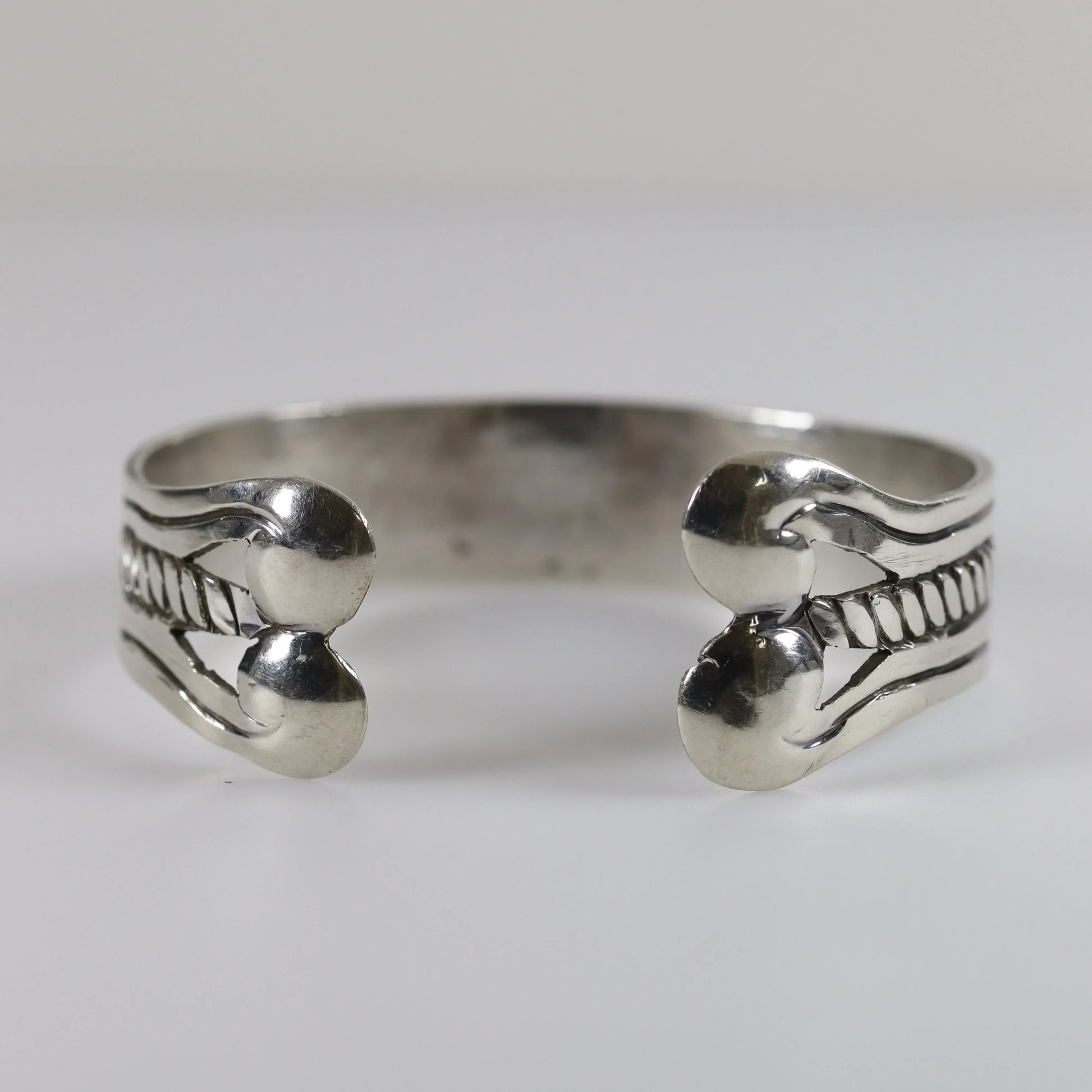 Vintage William Spratling Jewelry | Mid-Century Dog Bone Cuff Taxco Mexico - Carmel Fine Silver Jewelry