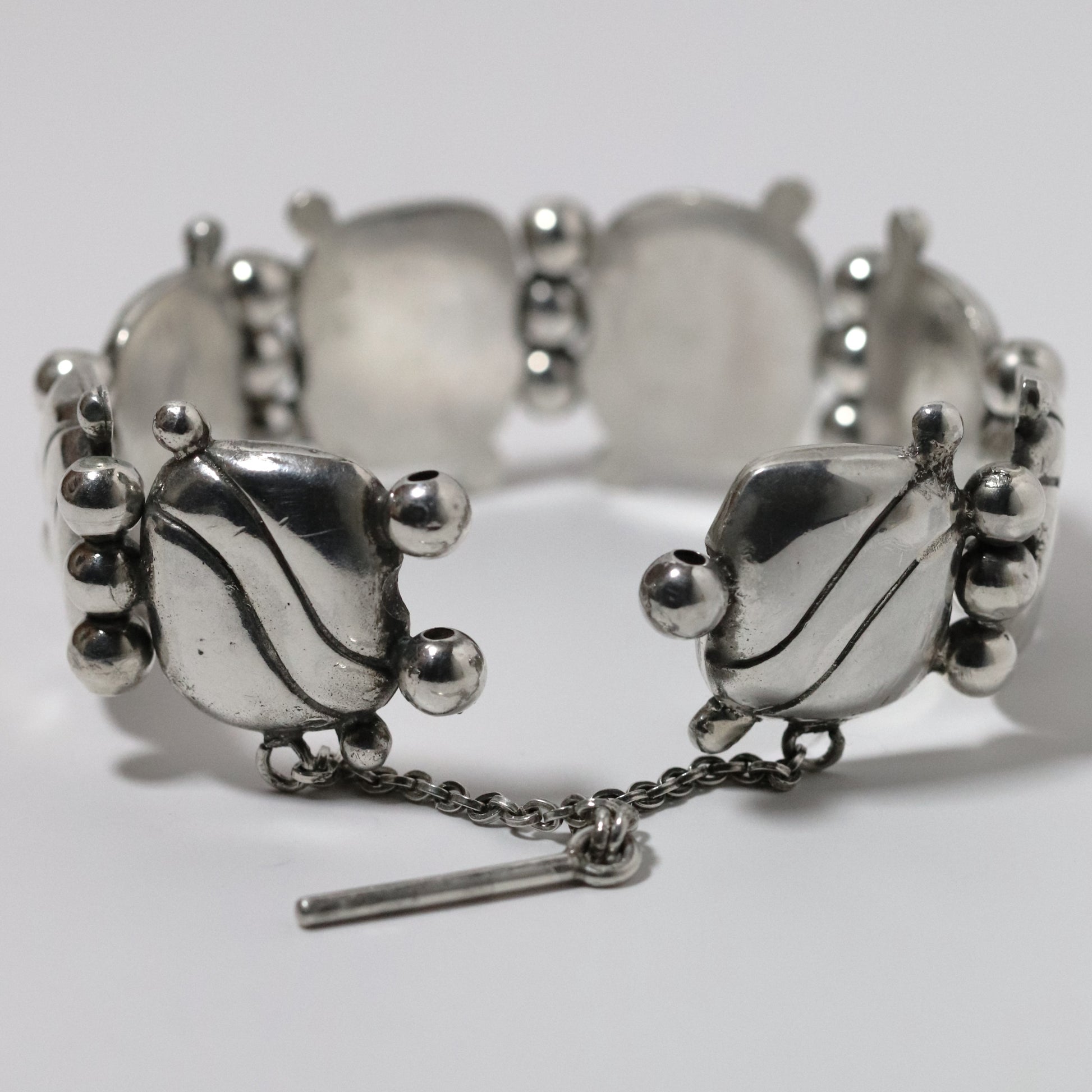 Vintage William Spratling Jewelry | Pillow Bracelet Mexico Silver 1940s - Carmel Fine Silver Jewelry